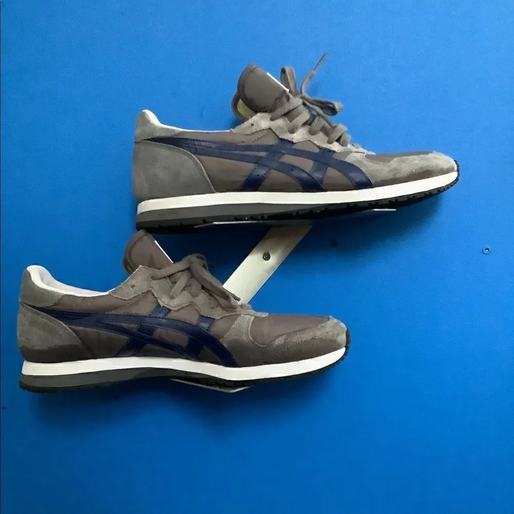 Asics Onitsuka Tiger DL301 GreyMens Sneakers Sz 10